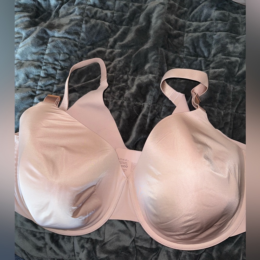 Like new Soma lined bra!  Size 42DDD